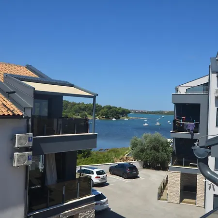 Viola Vizula Apartman