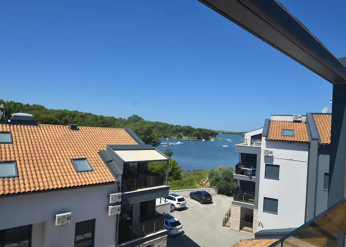 Viola Vizula Apartman *